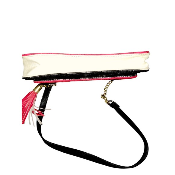 Betsey Johnson Red & Black Quilted Faux Leather Small Crossbody Roses Purse - Picture 7 of 8